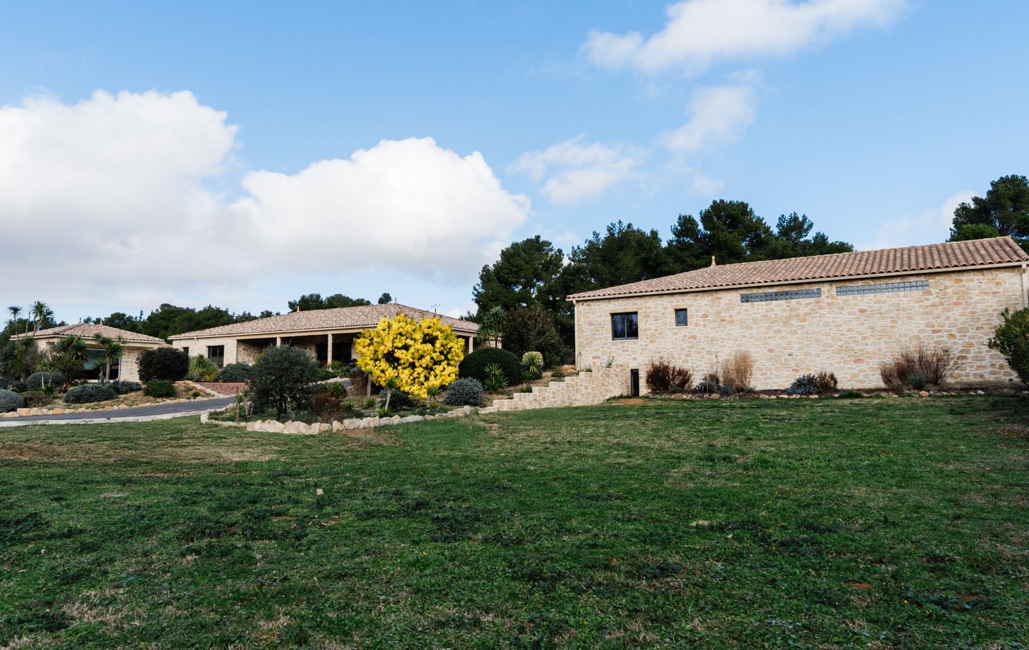 maison 5 pièces en vente sur ST ANDRE DE ROQUELONGUE (11200) Vente Maison Saint-André-de-Roquelongue 11200 251 m²