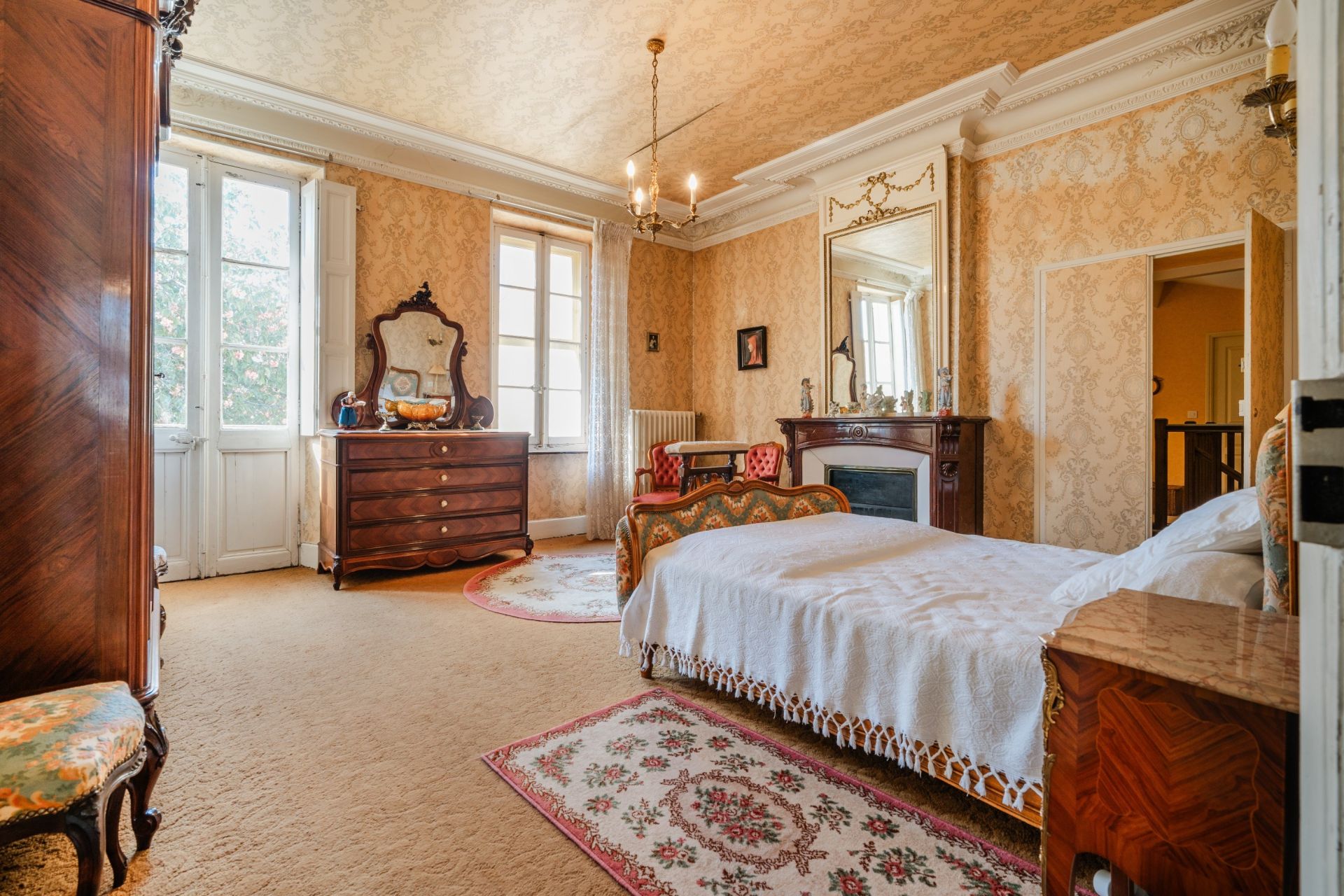 Sale House Homps 11200 336 m²