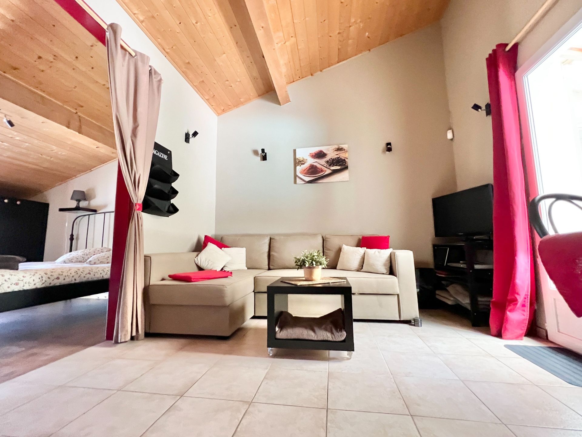 Sale House Narbonne 11100 366 m²