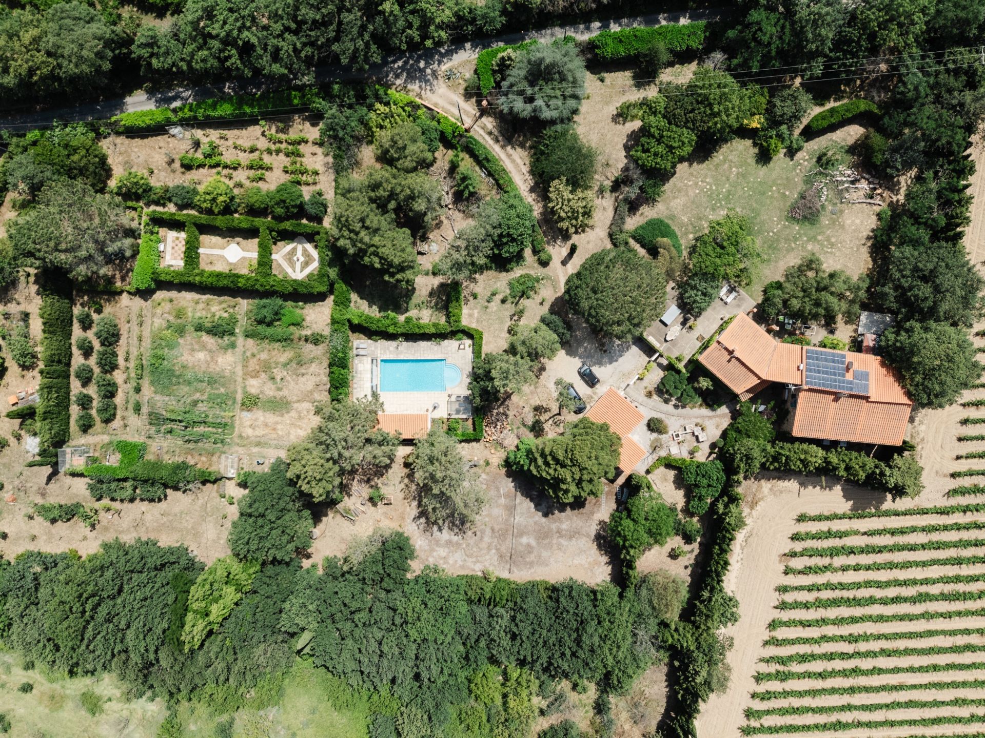 Sale House Thuir 66300 345 m²