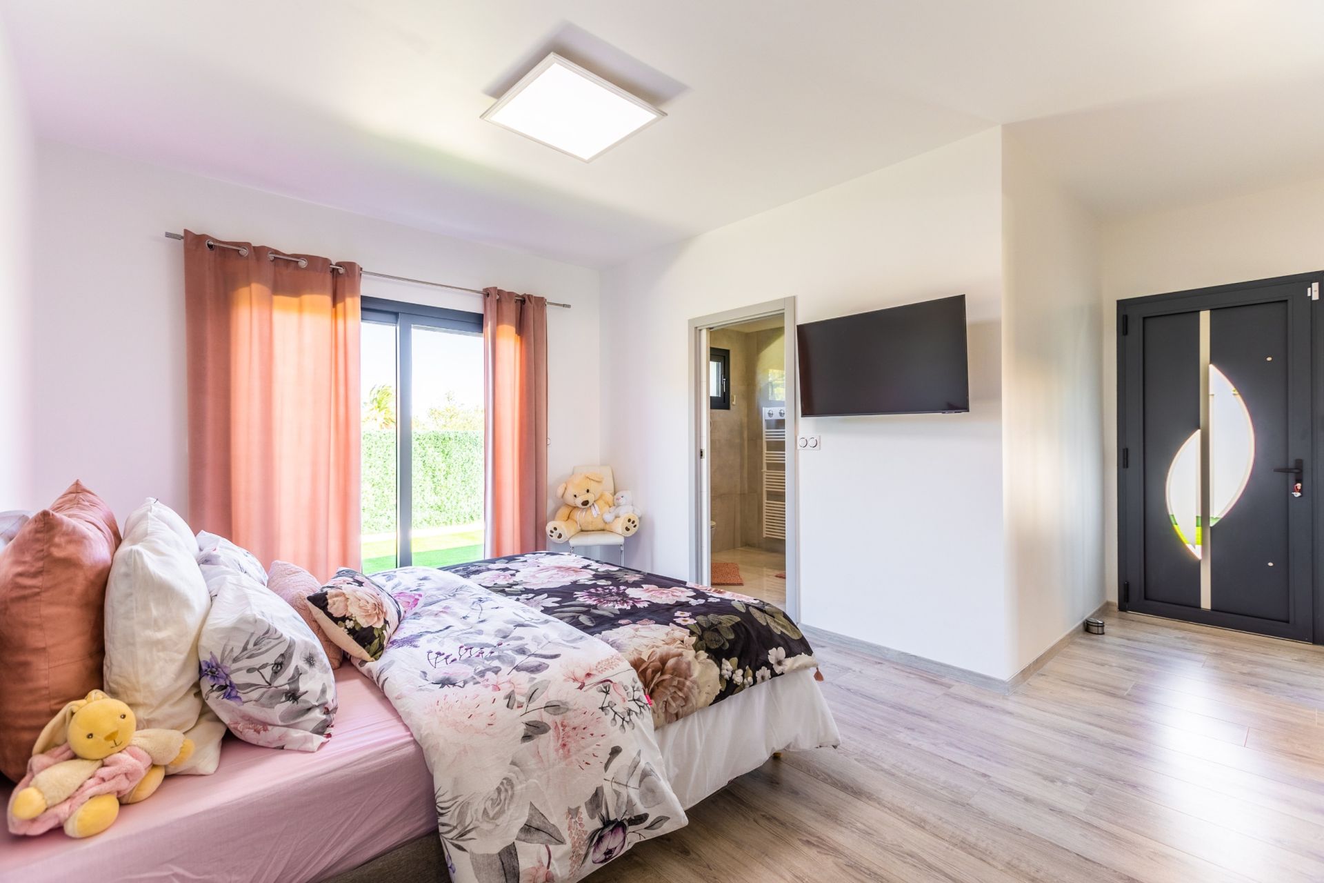 house 5 rooms for sale on THUIR (66300) Sale House Thuir 66300 250 m²