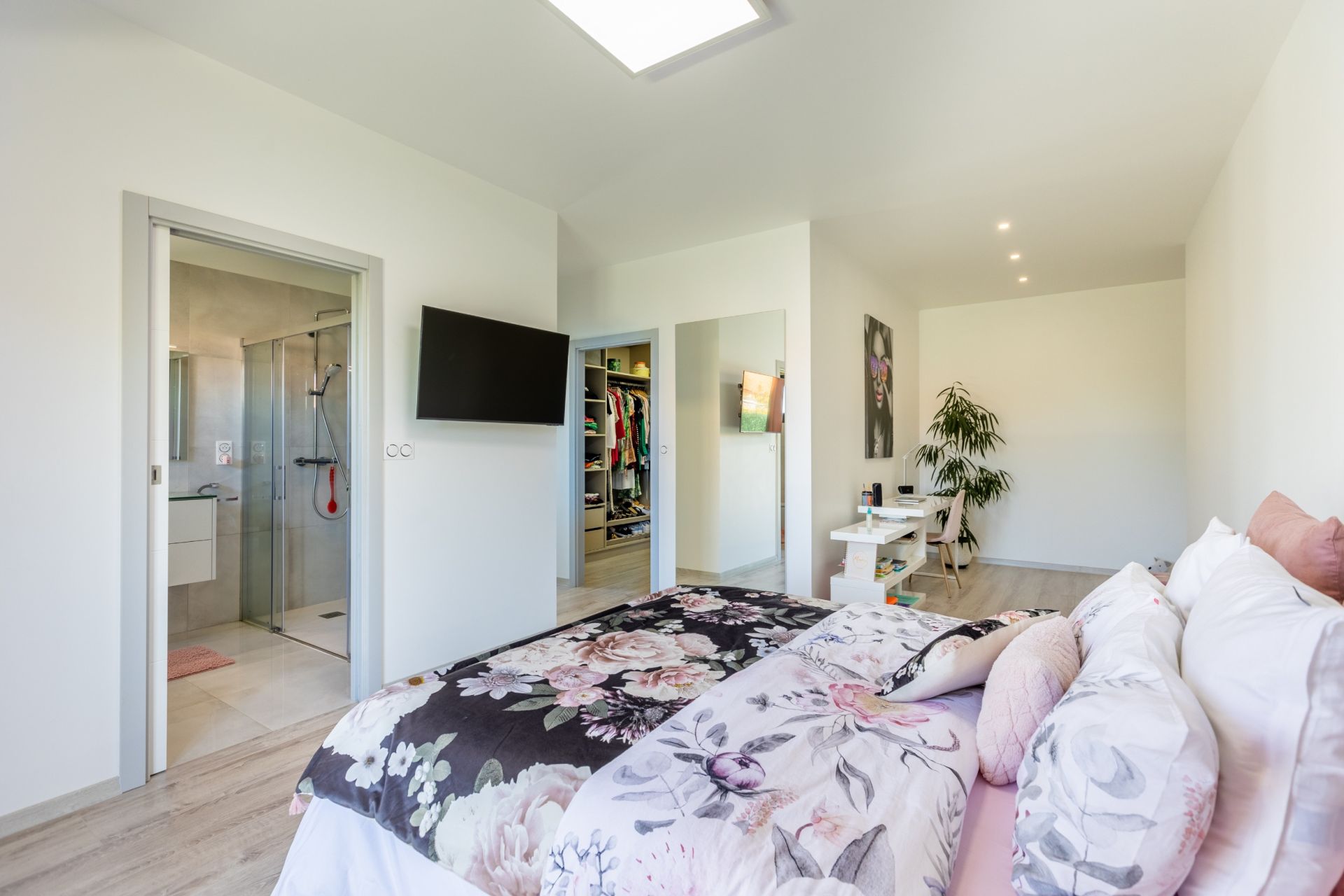 house 5 rooms for sale on THUIR (66300) Sale House Thuir 66300 250 m²