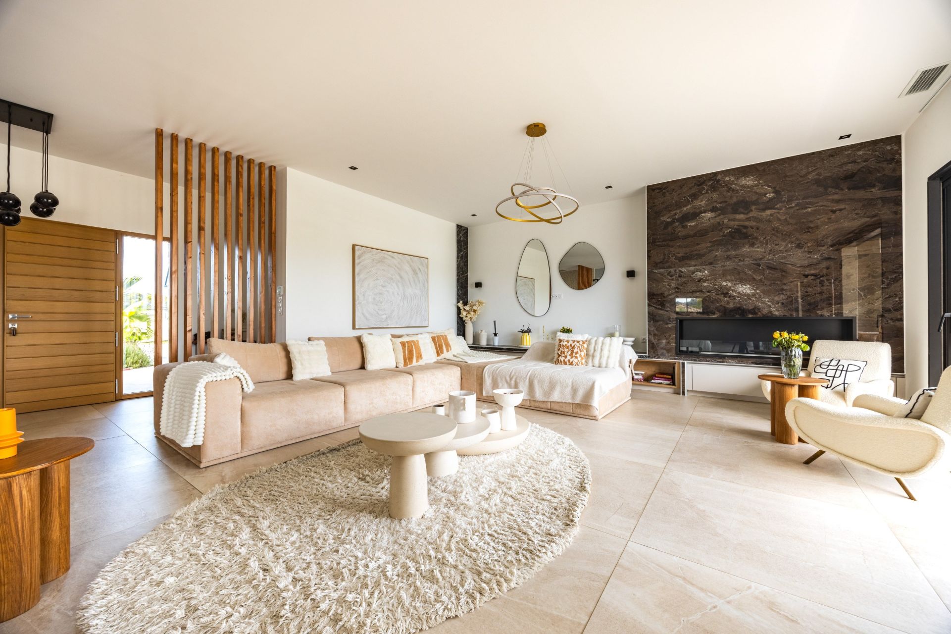 Sale House Carcassonne 11000 390 m²