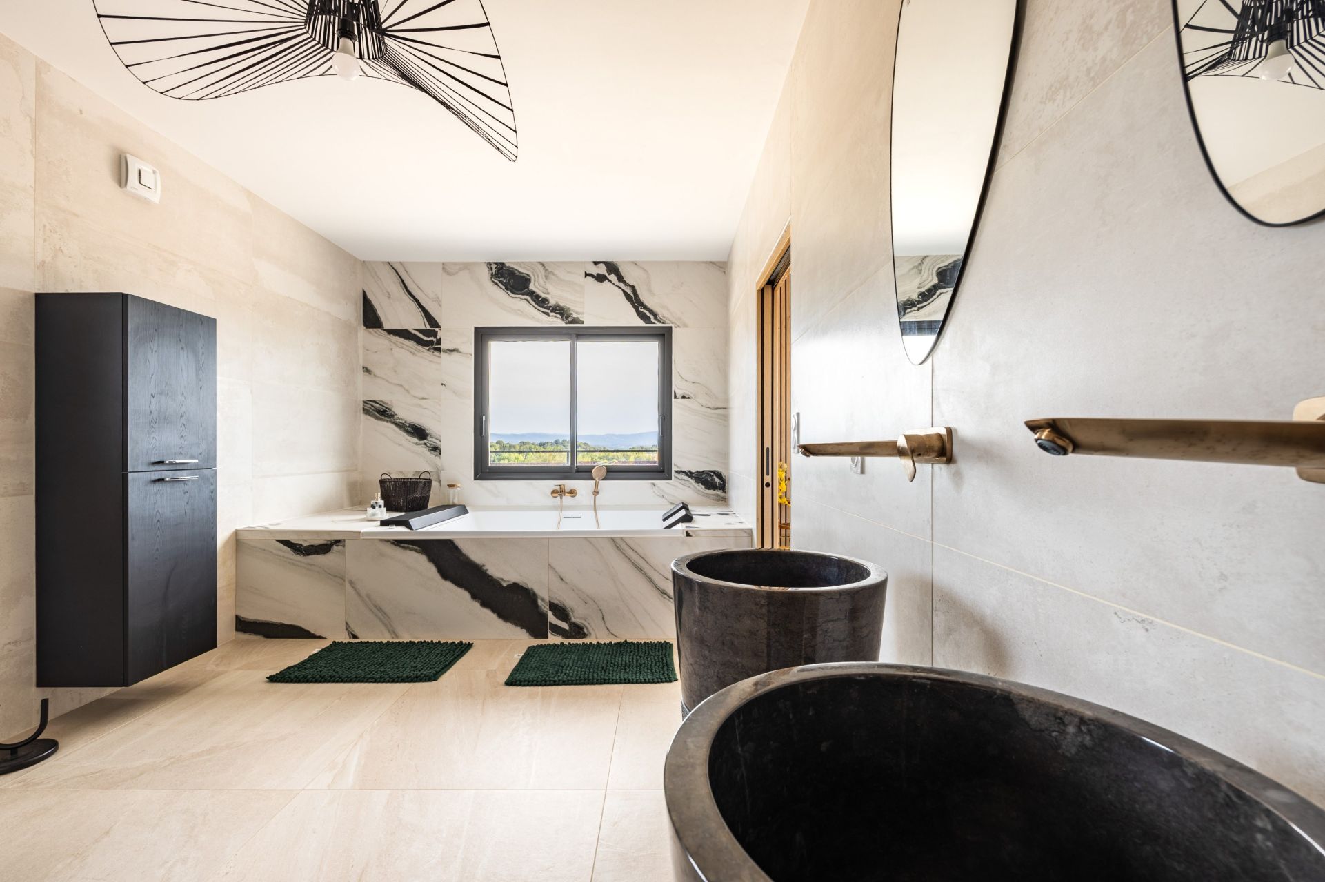 Sale House Carcassonne 11000 390 m²