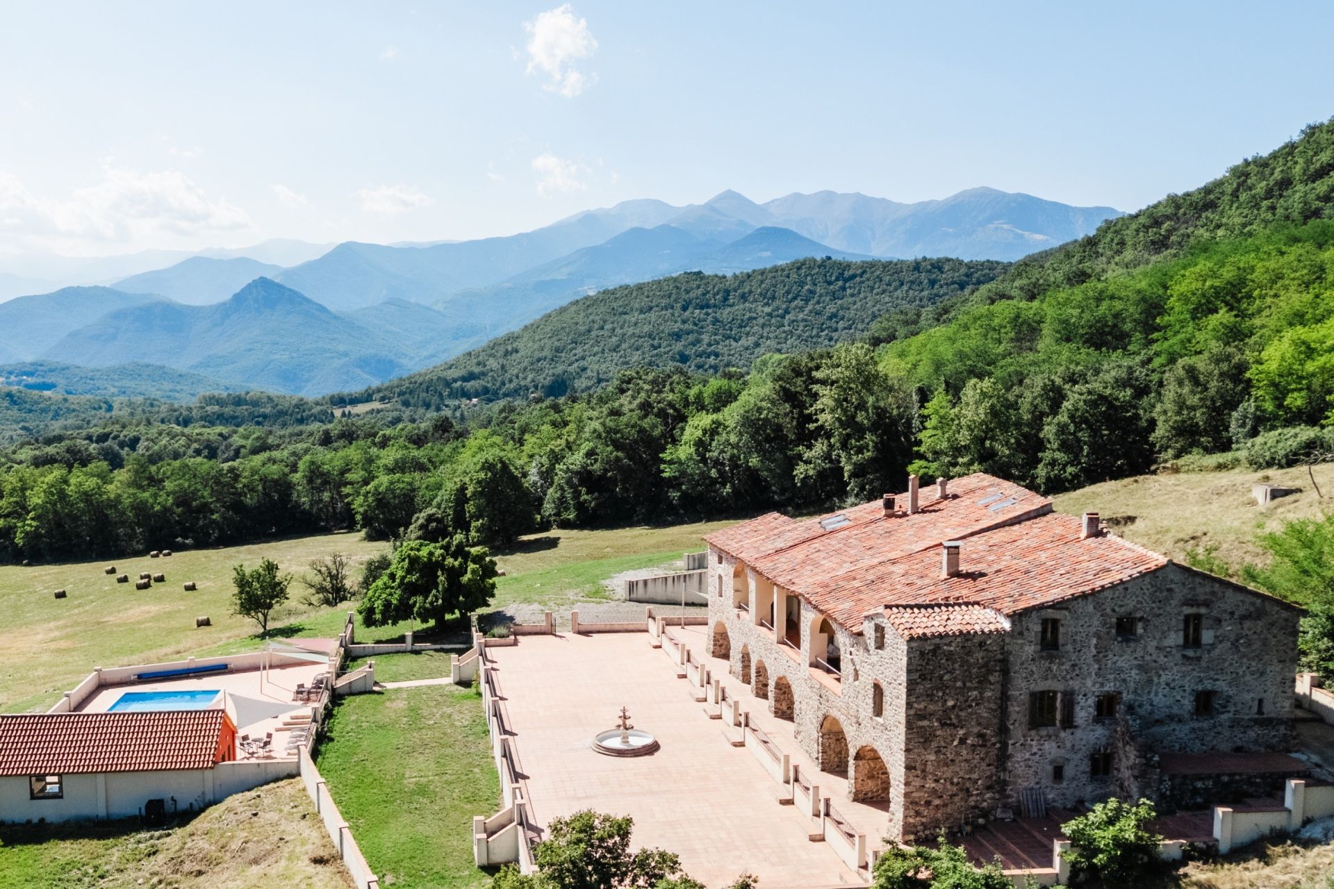 Vente Maison Saint-Laurent-de-Cerdans 66260 411&nbsp;m²