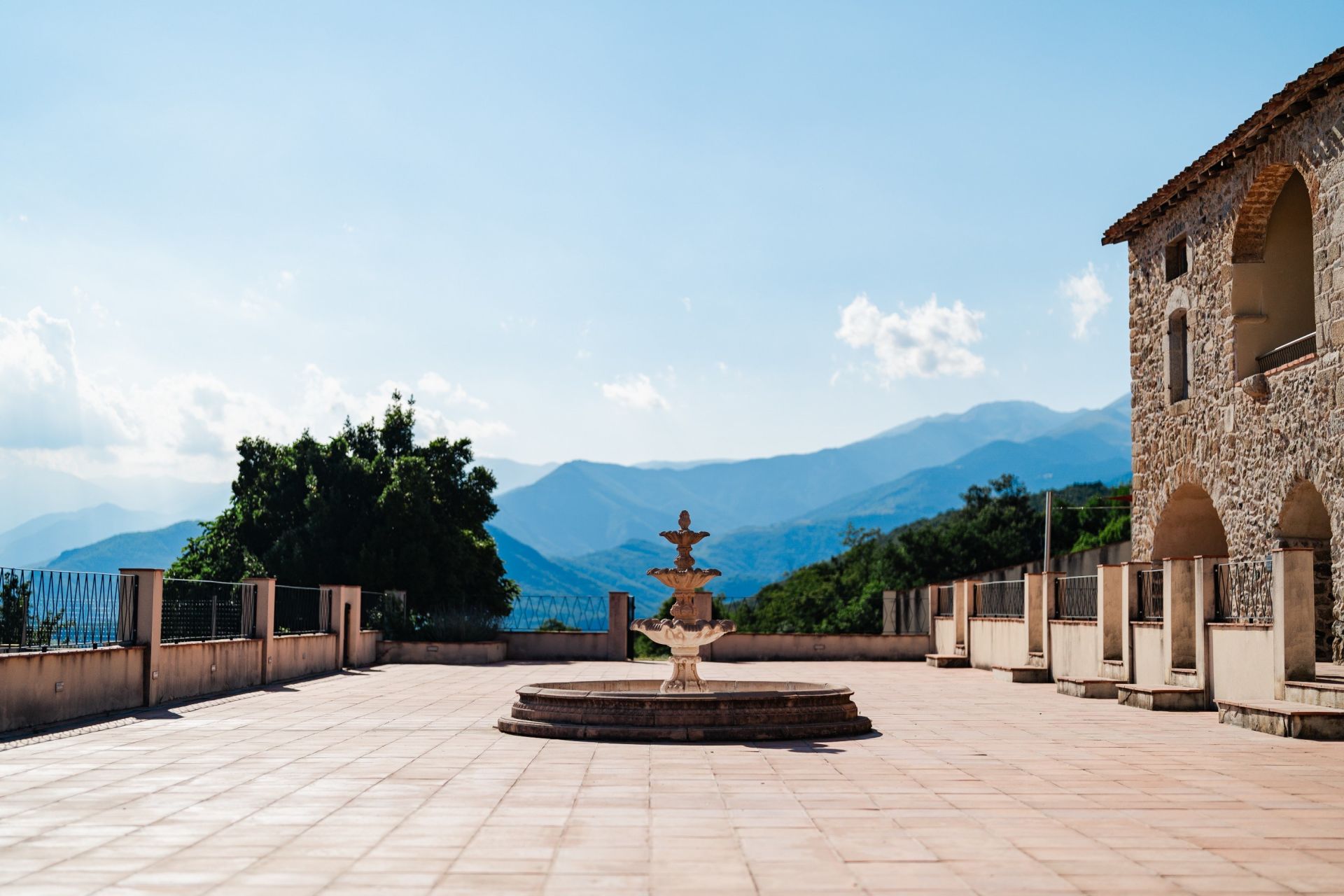 Vente Maison Saint-Laurent-de-Cerdans 66260 411 m²