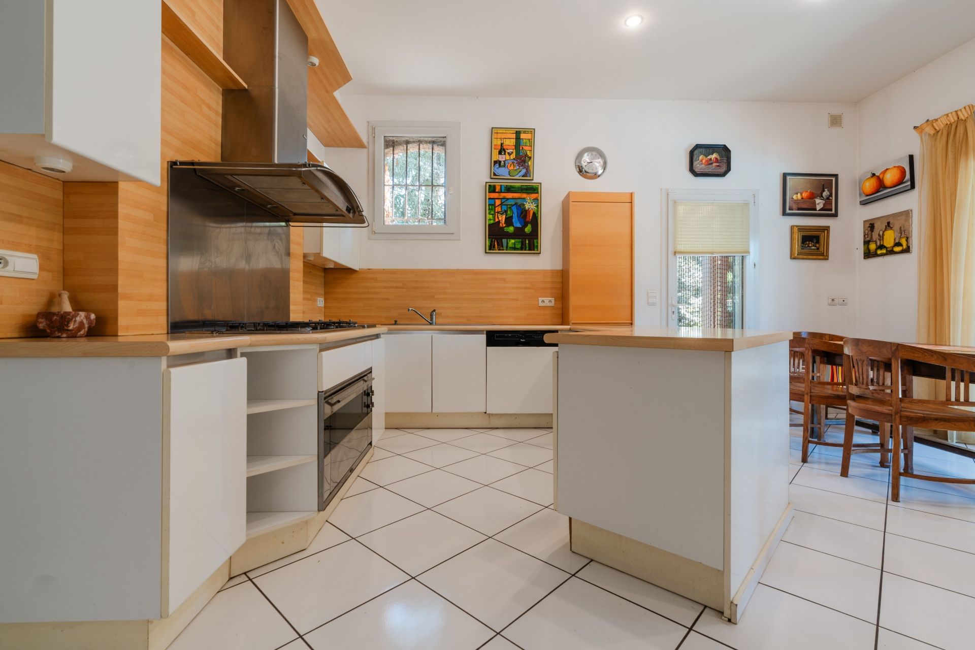 maison 8 pièces en vente sur CABESTANY (66330) Vente Maison Cabestany 66330 315 m²