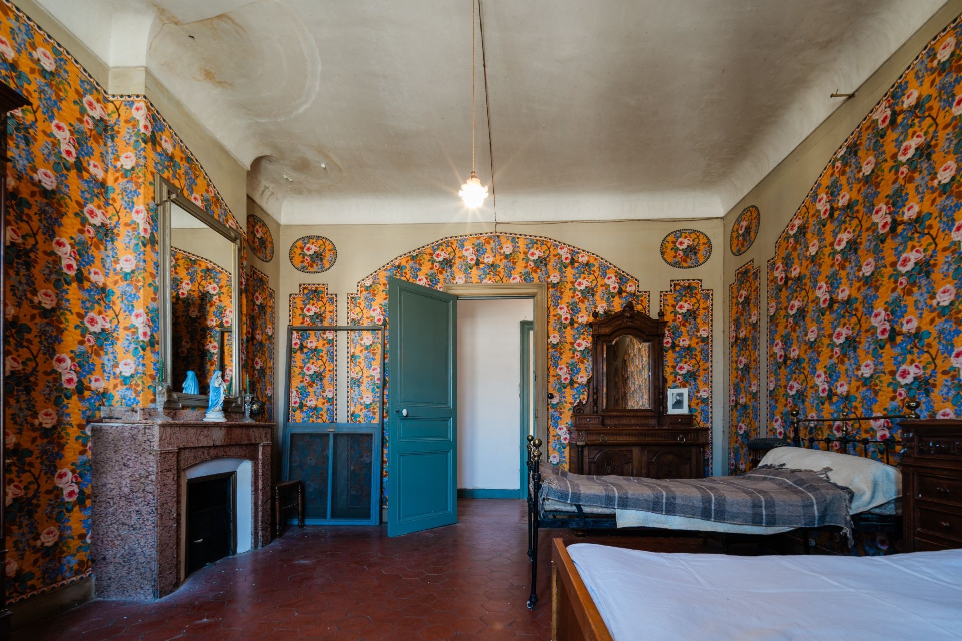 house 12 rooms for sale on CAPENDU (11700) Sale House Capendu 11700 384 m²