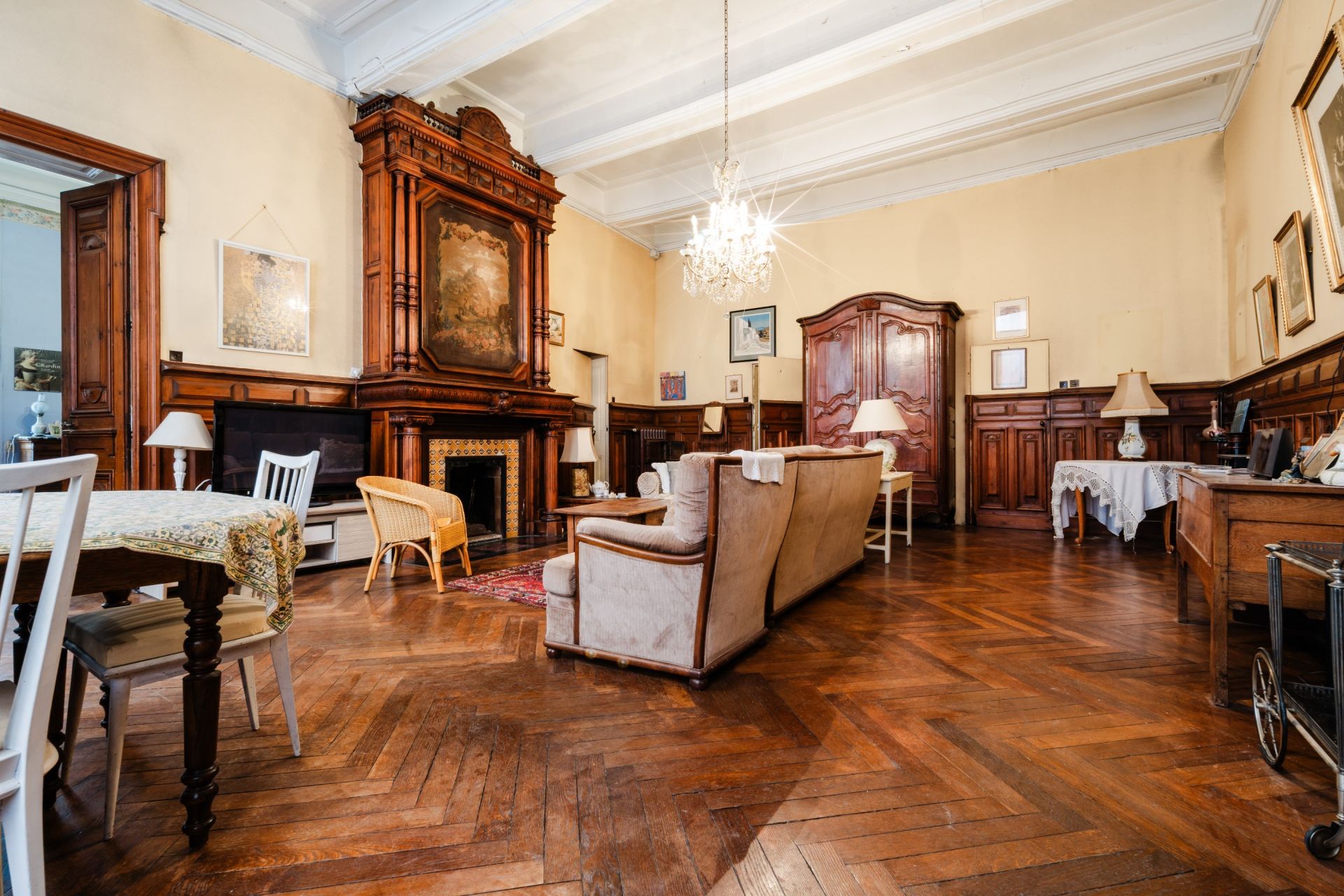 Sale Apartment Narbonne 11100 262 m²