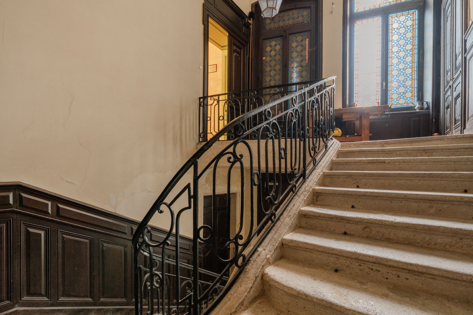 Sale Apartment Narbonne 11100 262 m²