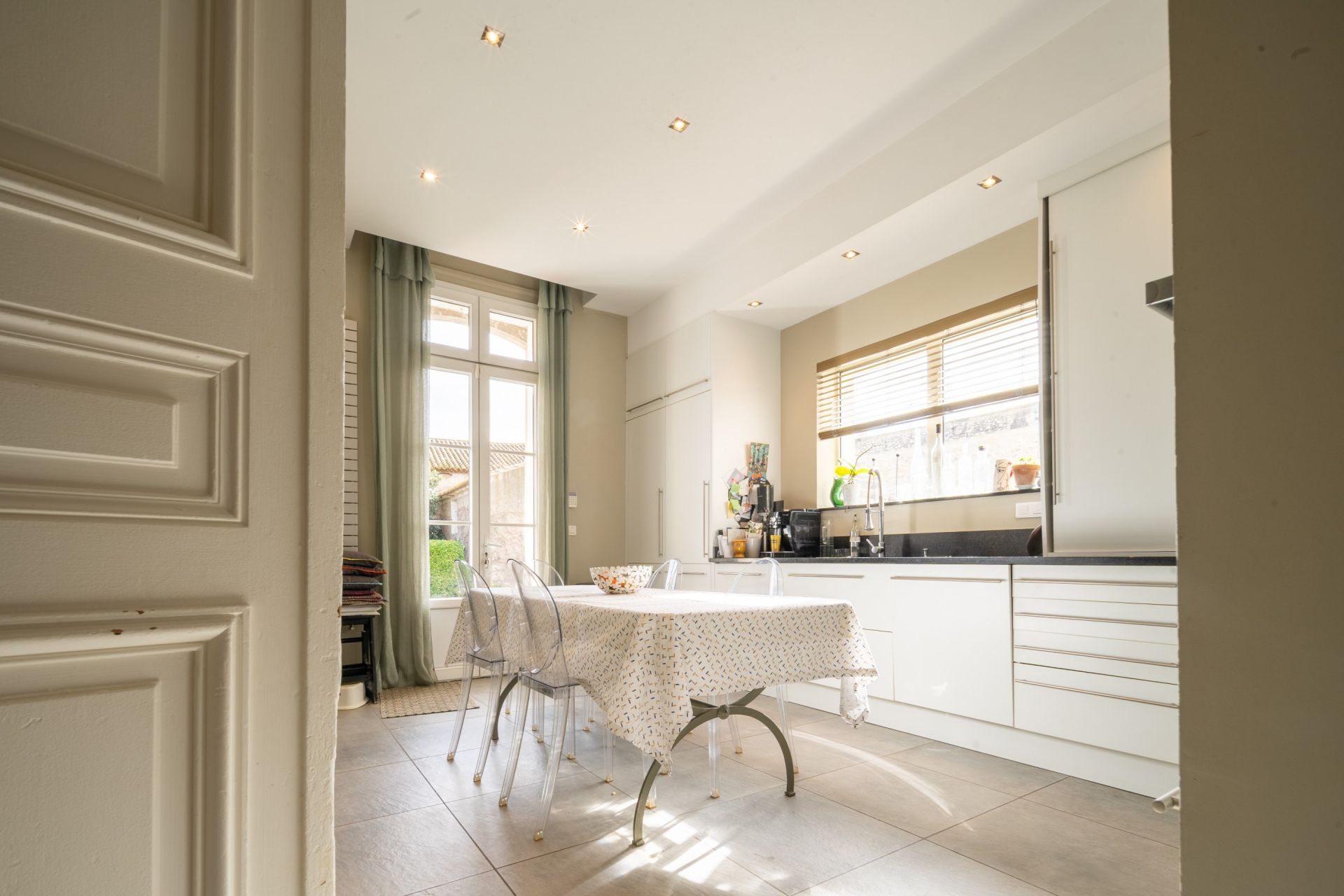 Sale House Narbonne 11100 460&nbsp;m²
