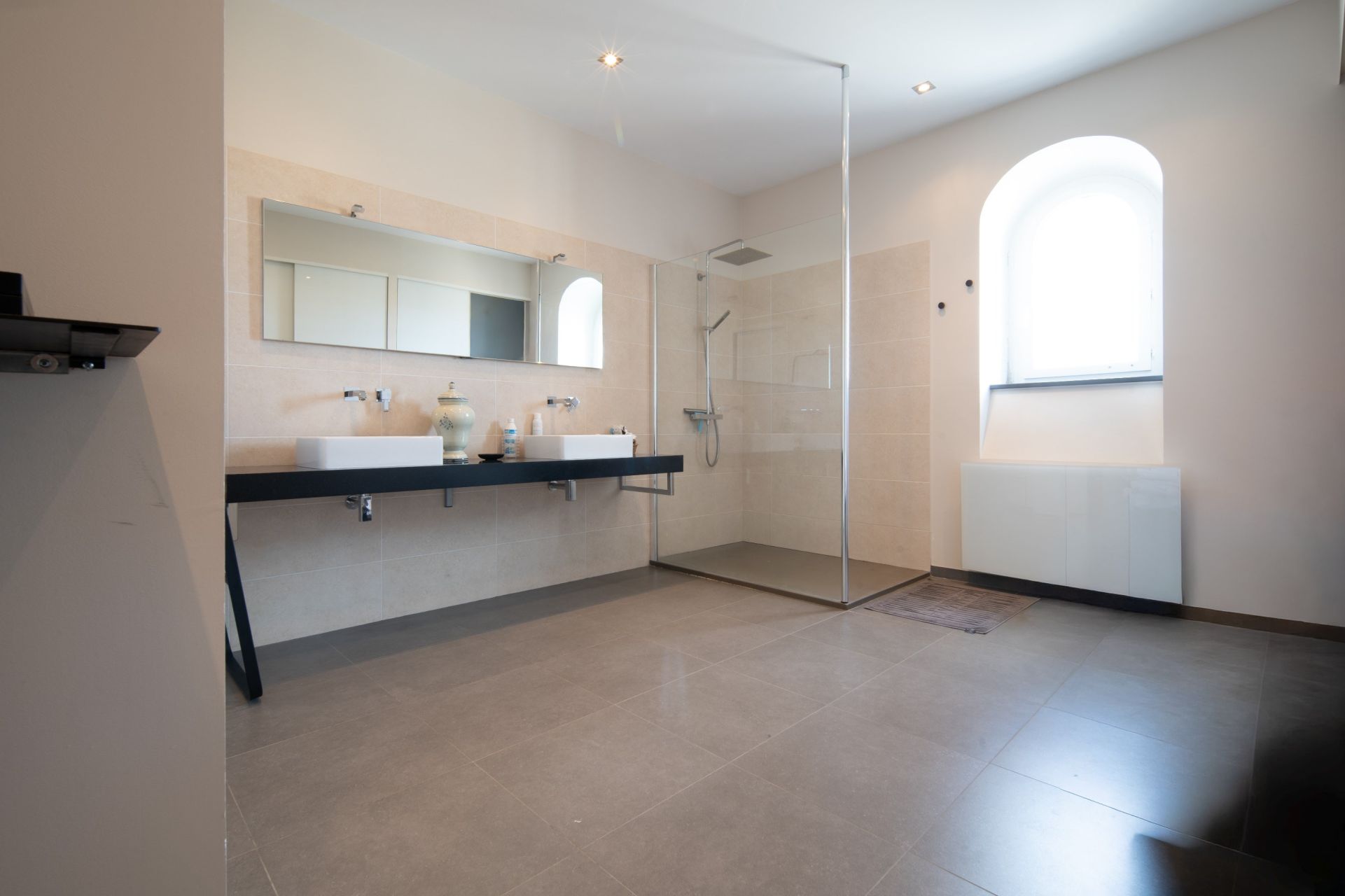 Sale House Narbonne 11100 460&nbsp;m²