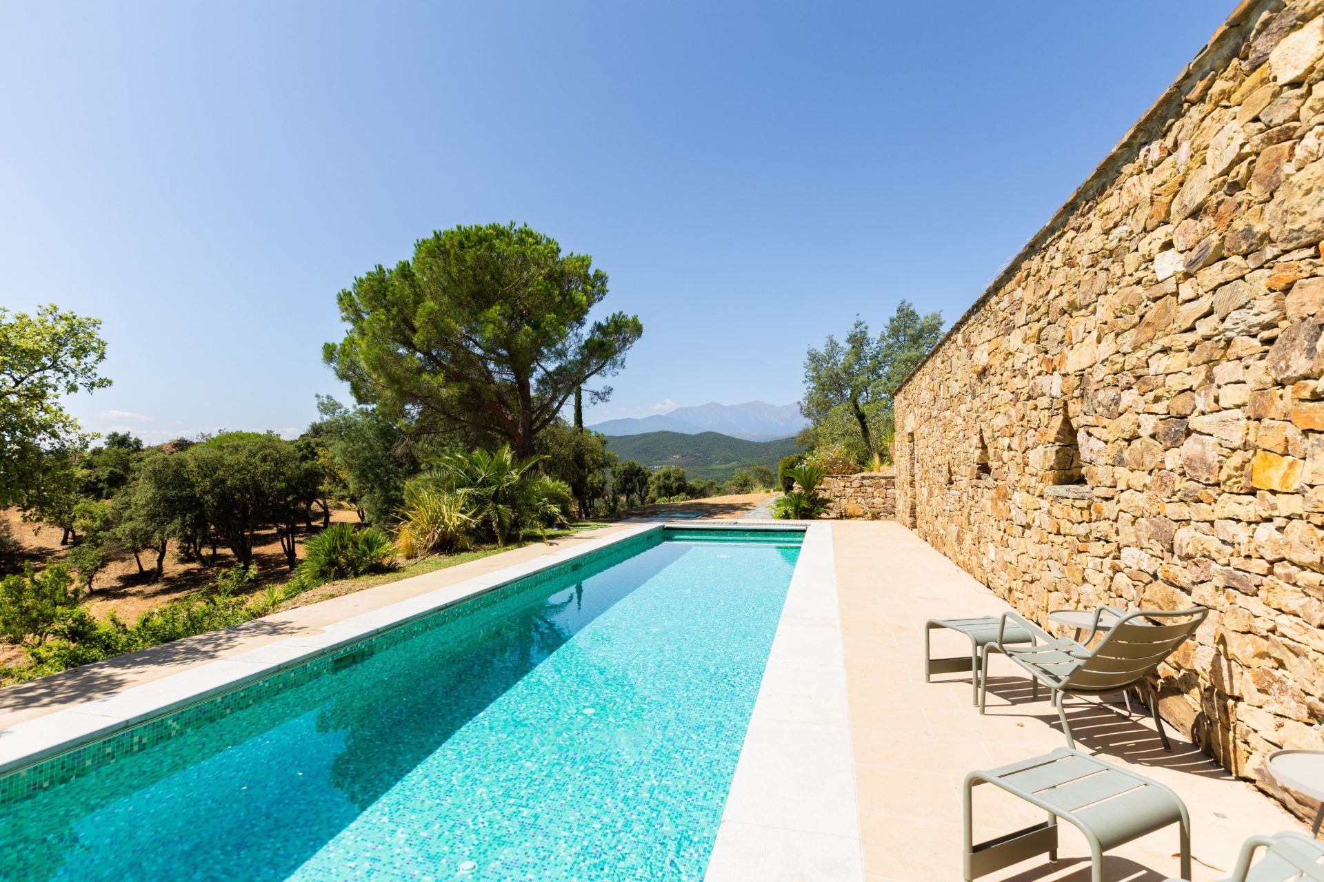 Sale House Castelnou 66300 340&nbsp;m²