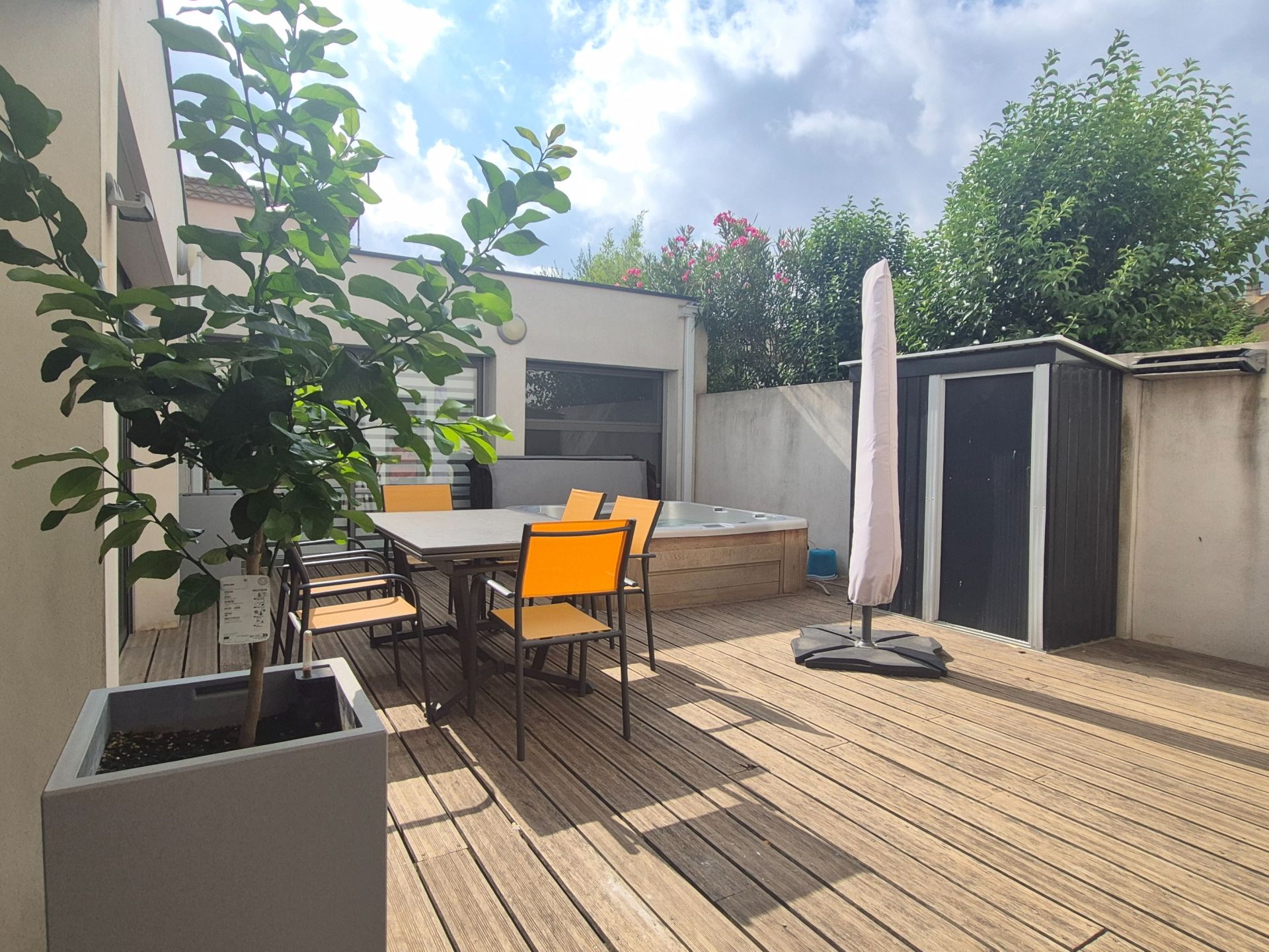 Sale House Narbonne 11100 220&nbsp;m²