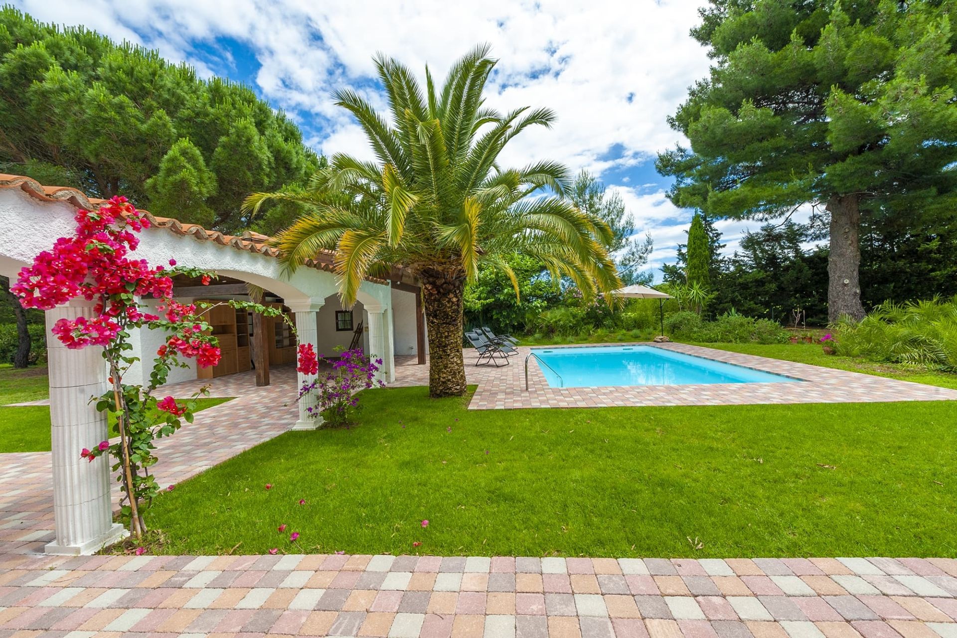 Sale House Sorède 66690 273 m²