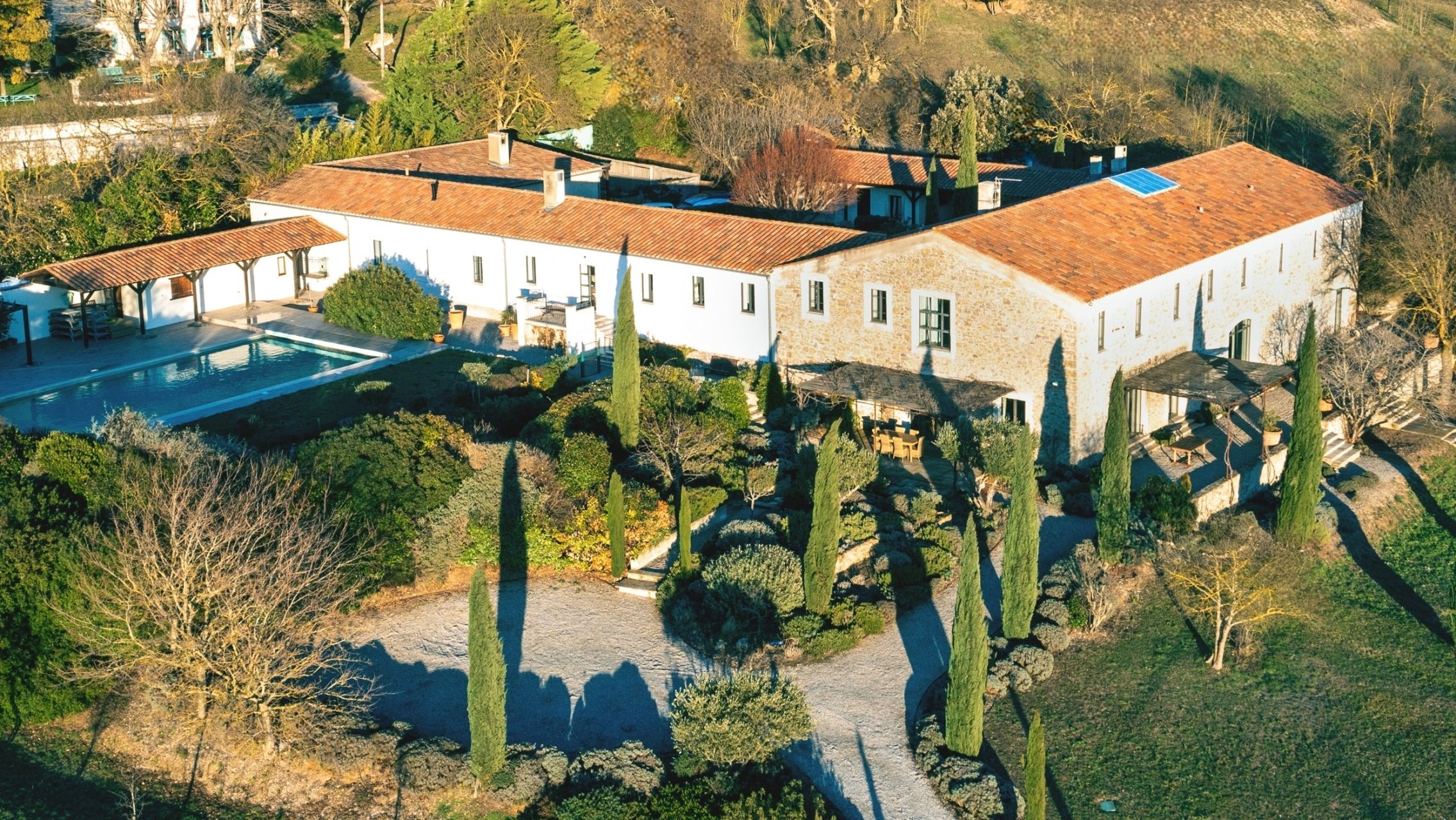house 20 rooms for sale on LAGRASSE (11220)