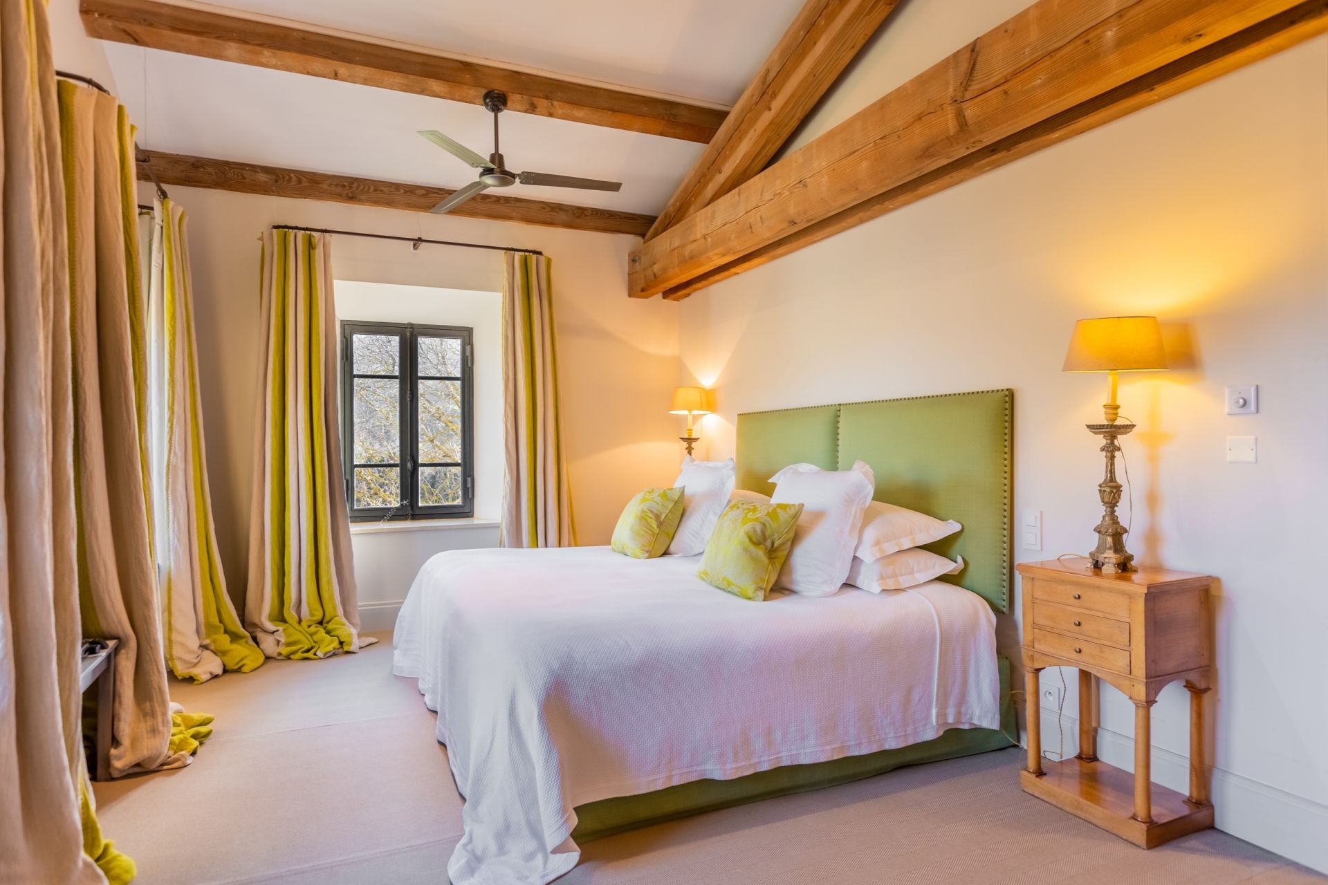 Vente Maison Lagrasse 11220 900 m²