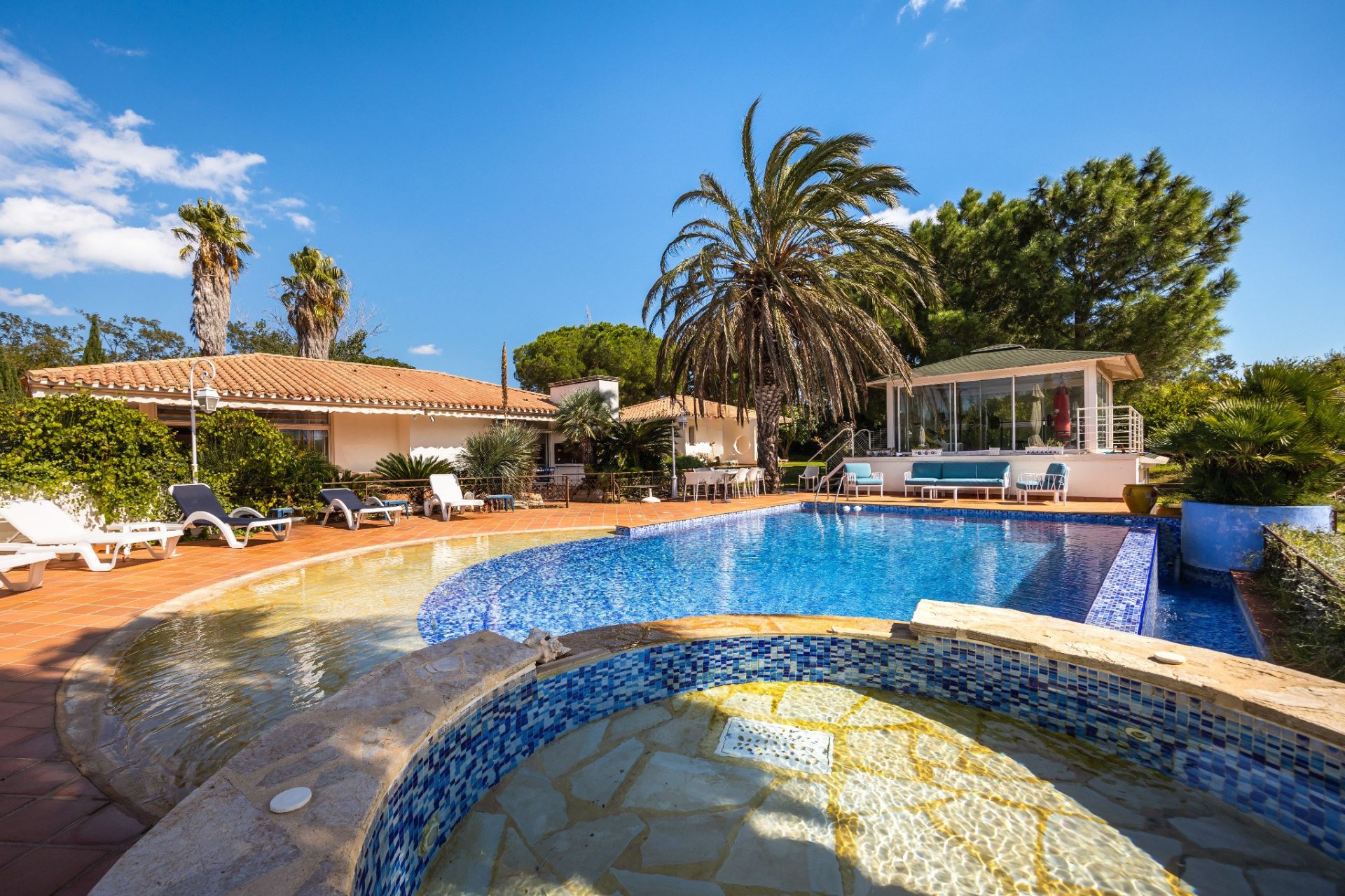 maison 8 pièces en vente sur PERPIGNAN (66000) Vente Maison Perpignan 66000 365 m²