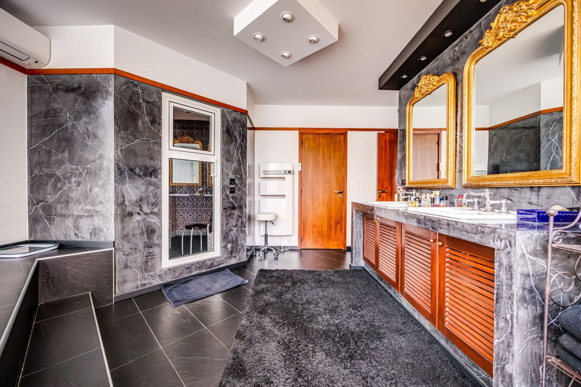 maison 8 pièces en vente sur PERPIGNAN (66000) Vente Maison Perpignan 66000 365 m²