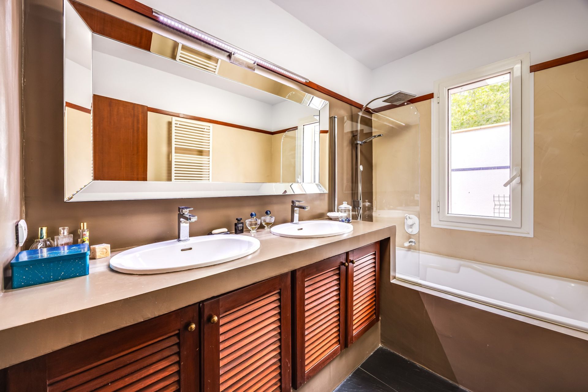 maison 8 pièces en vente sur PERPIGNAN (66000) Vente Maison Perpignan 66000 365 m²