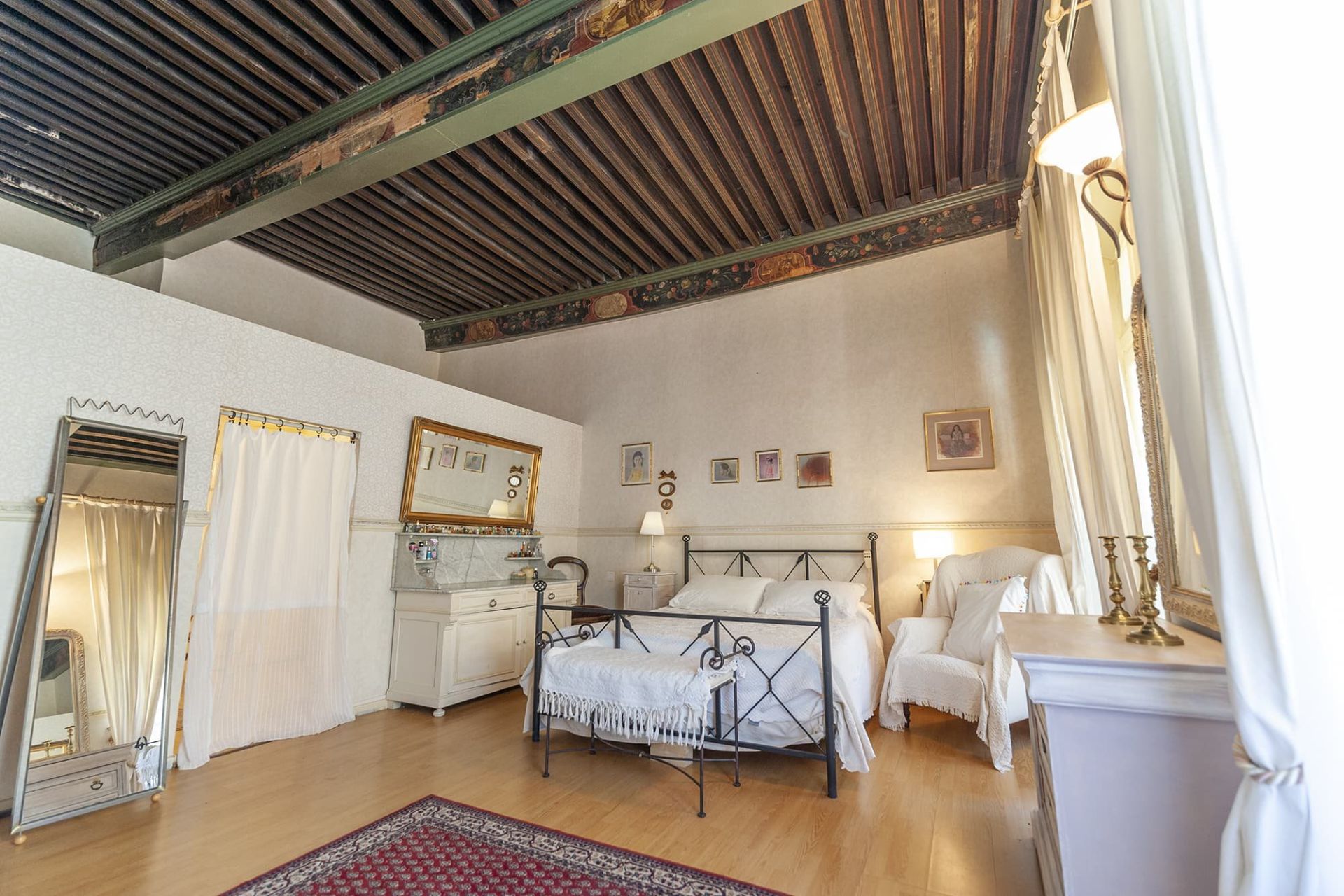 Sale House Narbonne 11100 1150 m²