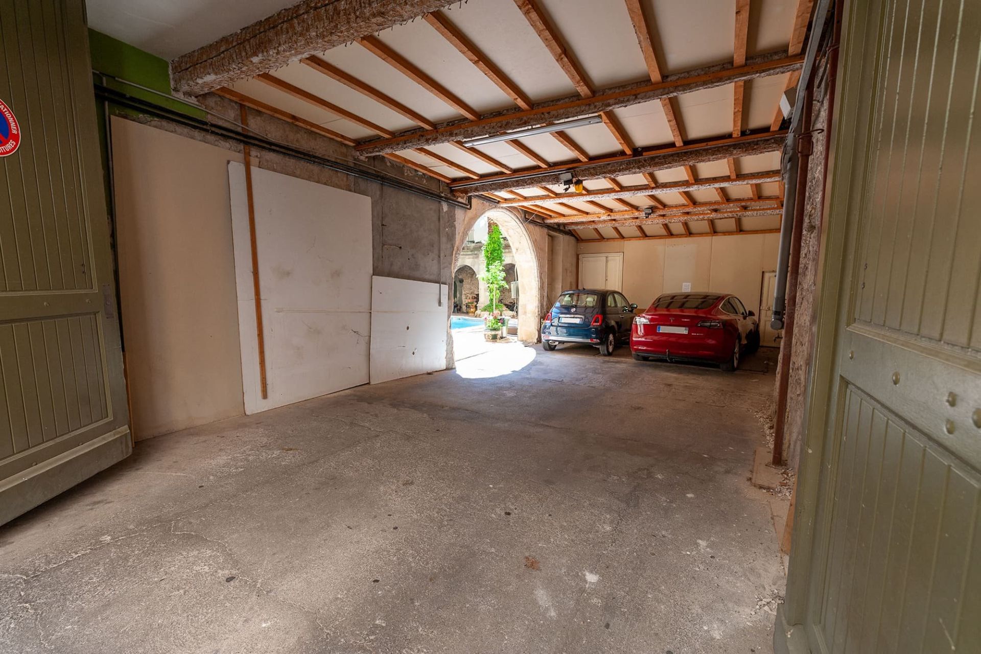 Sale House Narbonne 11100 1150 m²
