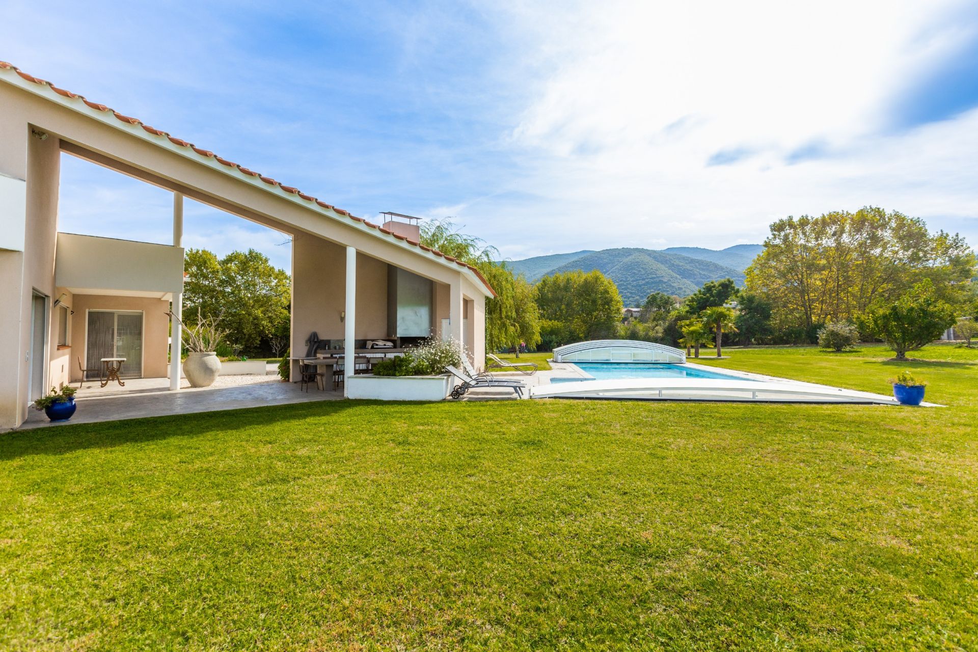 maison 6 pièces en vente sur VINCA (66320) Vente Maison Vinça 66320 275 m²