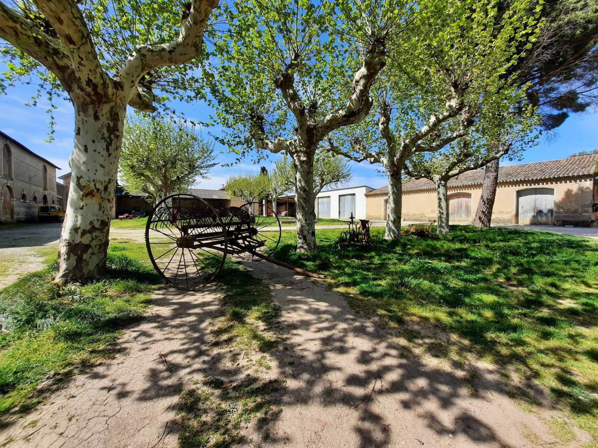 wine estate 30 rooms for sale on CARCASSONNE (11000) Sale Wine estate Carcassonne 11000 2000 m²