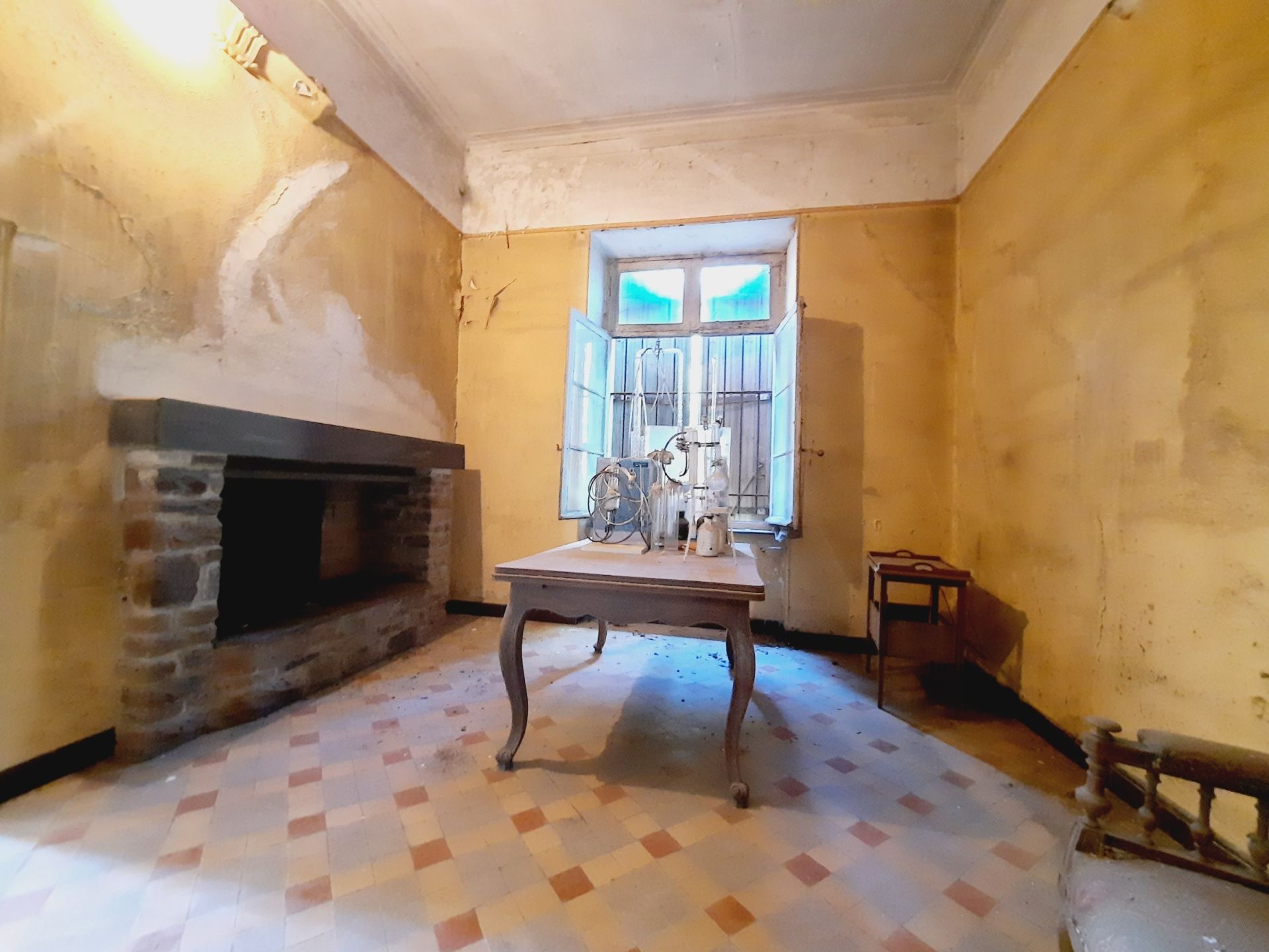 wine estate 30 rooms for sale on CARCASSONNE (11000) Sale Wine estate Carcassonne 11000 2000 m²
