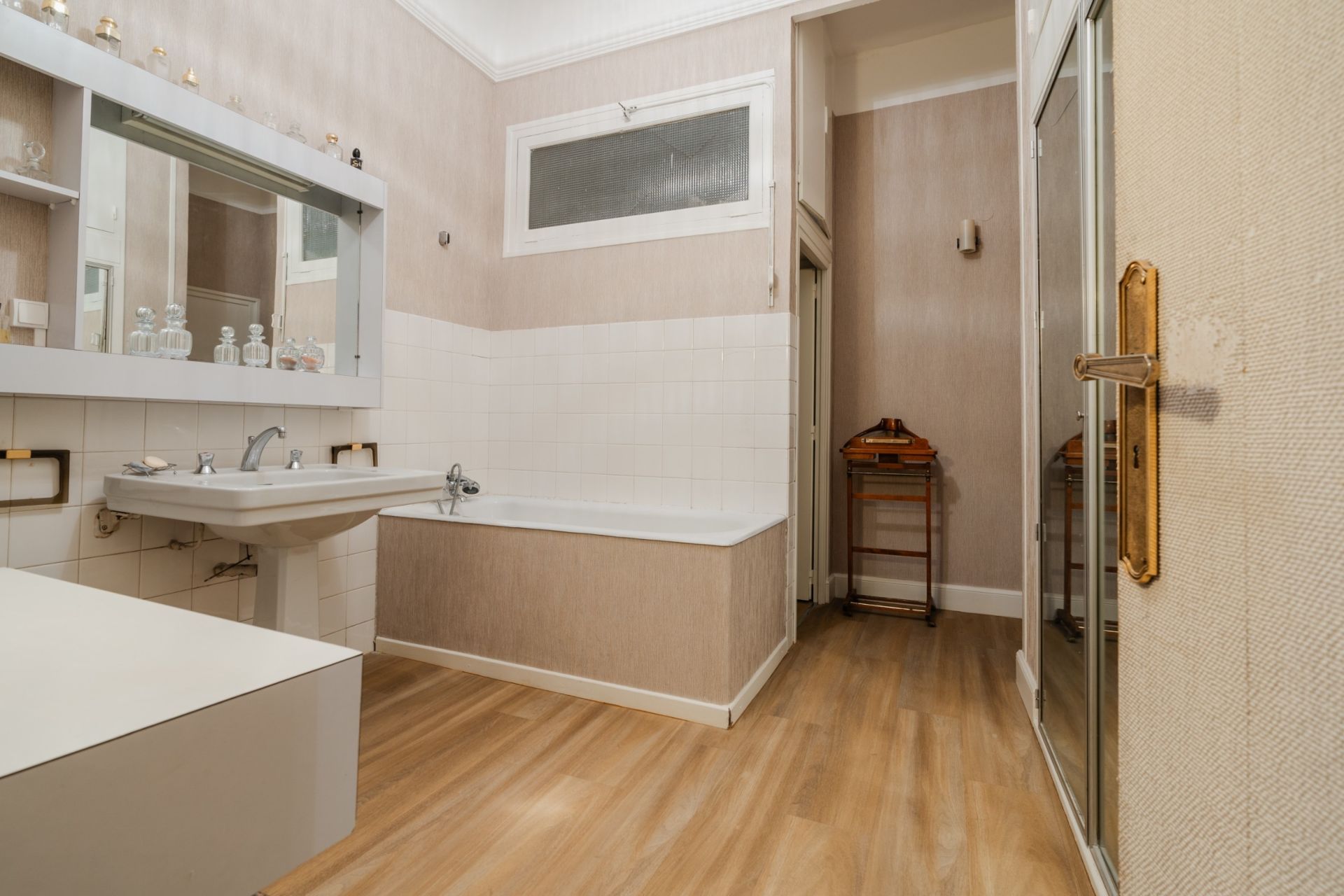 Sale Apartment Perpignan 66000 152.7 m²