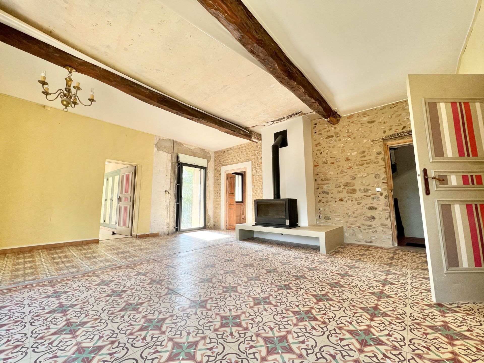 maison 10 pièces en vente sur LE SOLER (66270) Vente Maison Le Soler 66270 360 m²