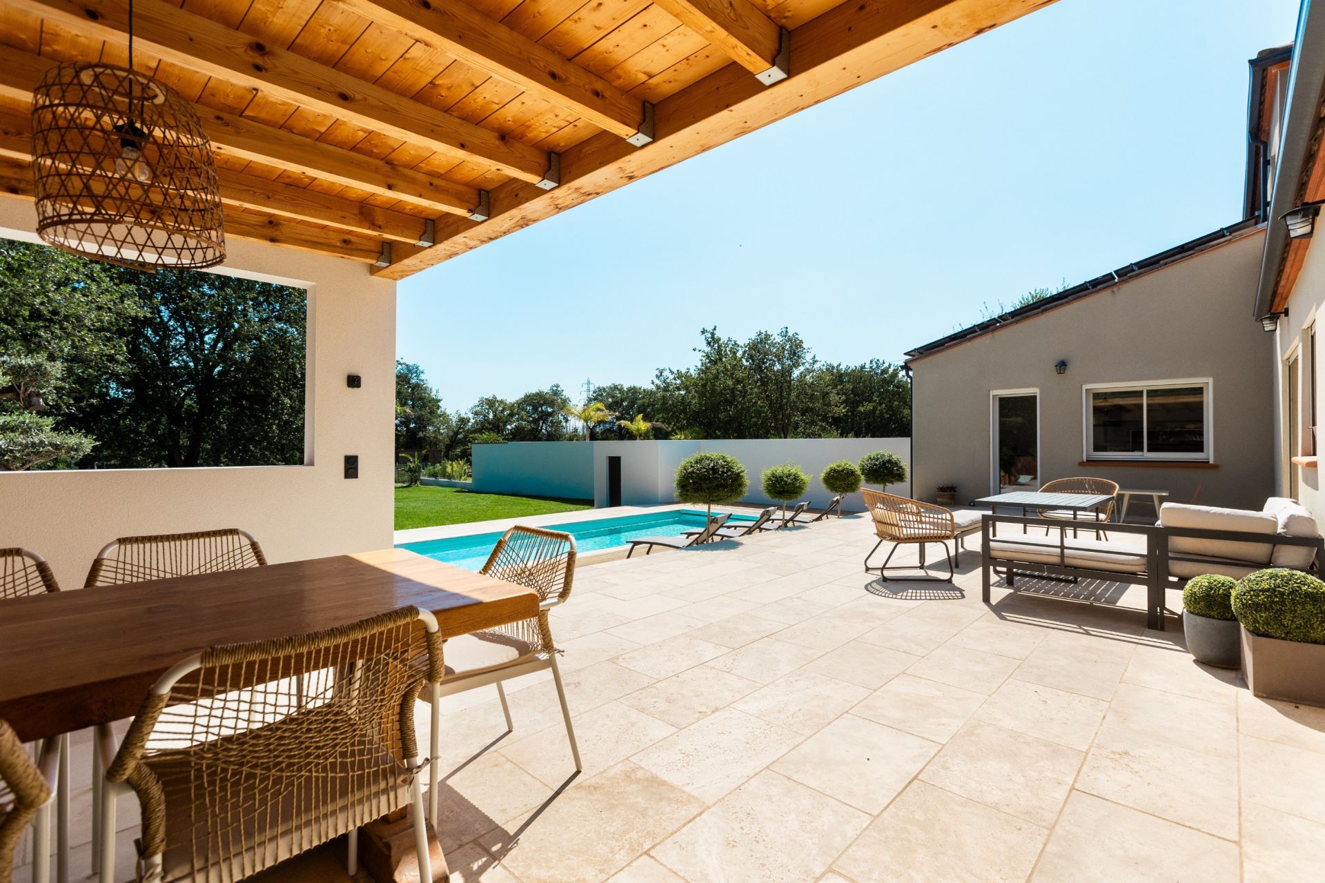 Sale House Le Soler 66270 320 m²