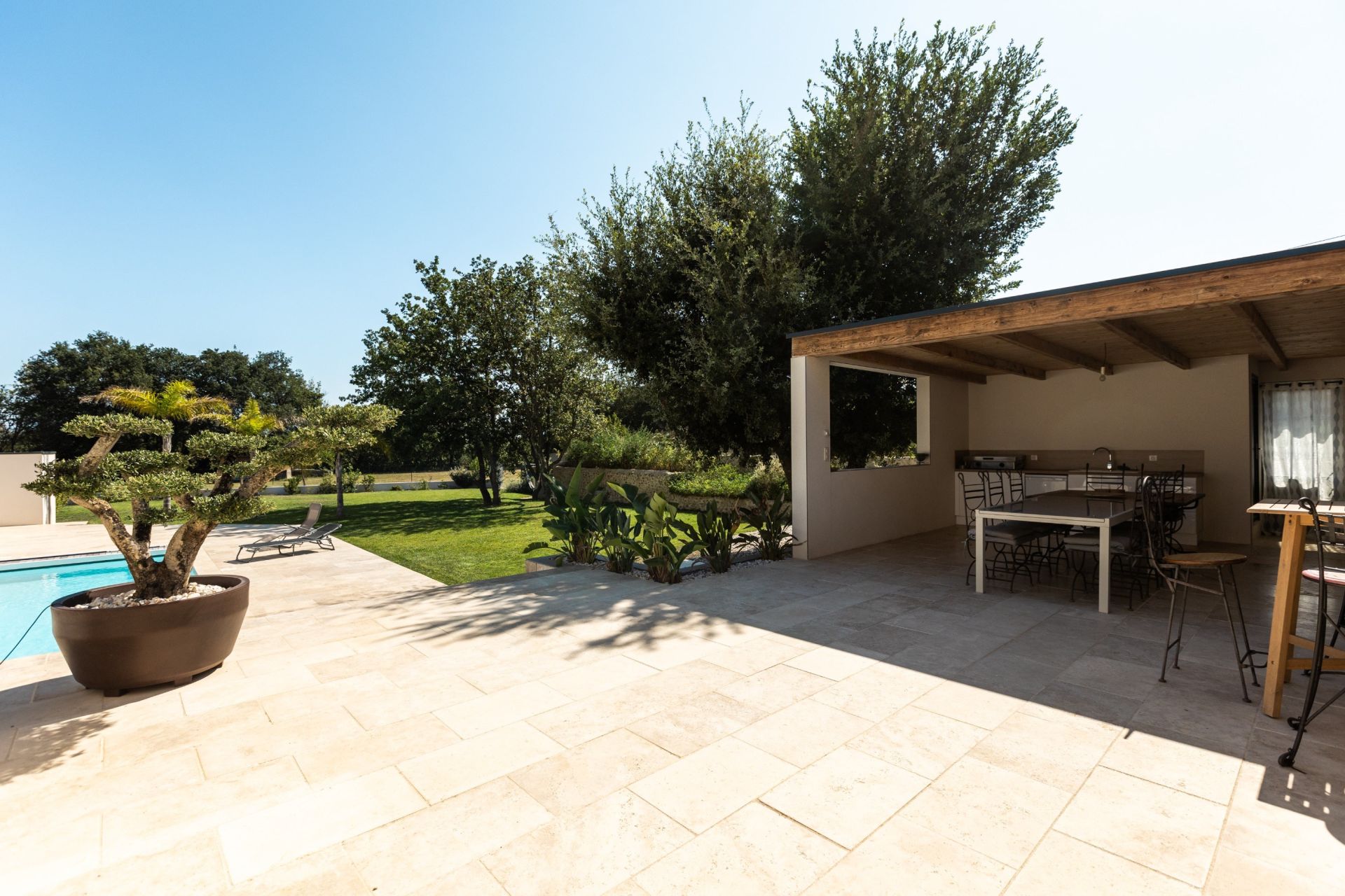 Sale House Le Soler 66270 320 m²