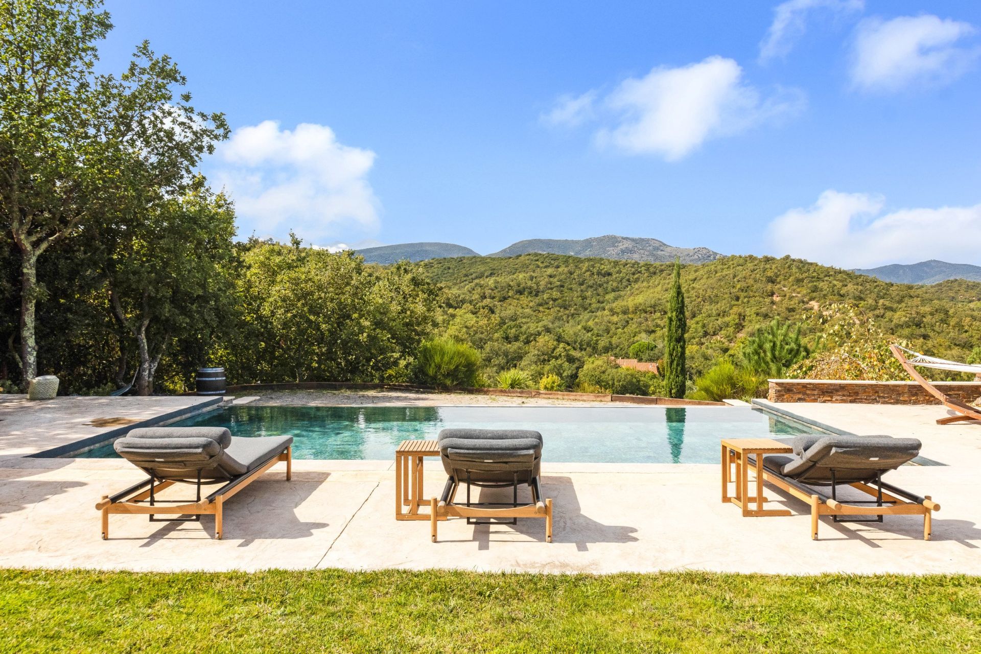 house 6 rooms for sale on THUIR (66300) Sale House Thuir 66300 235 m²