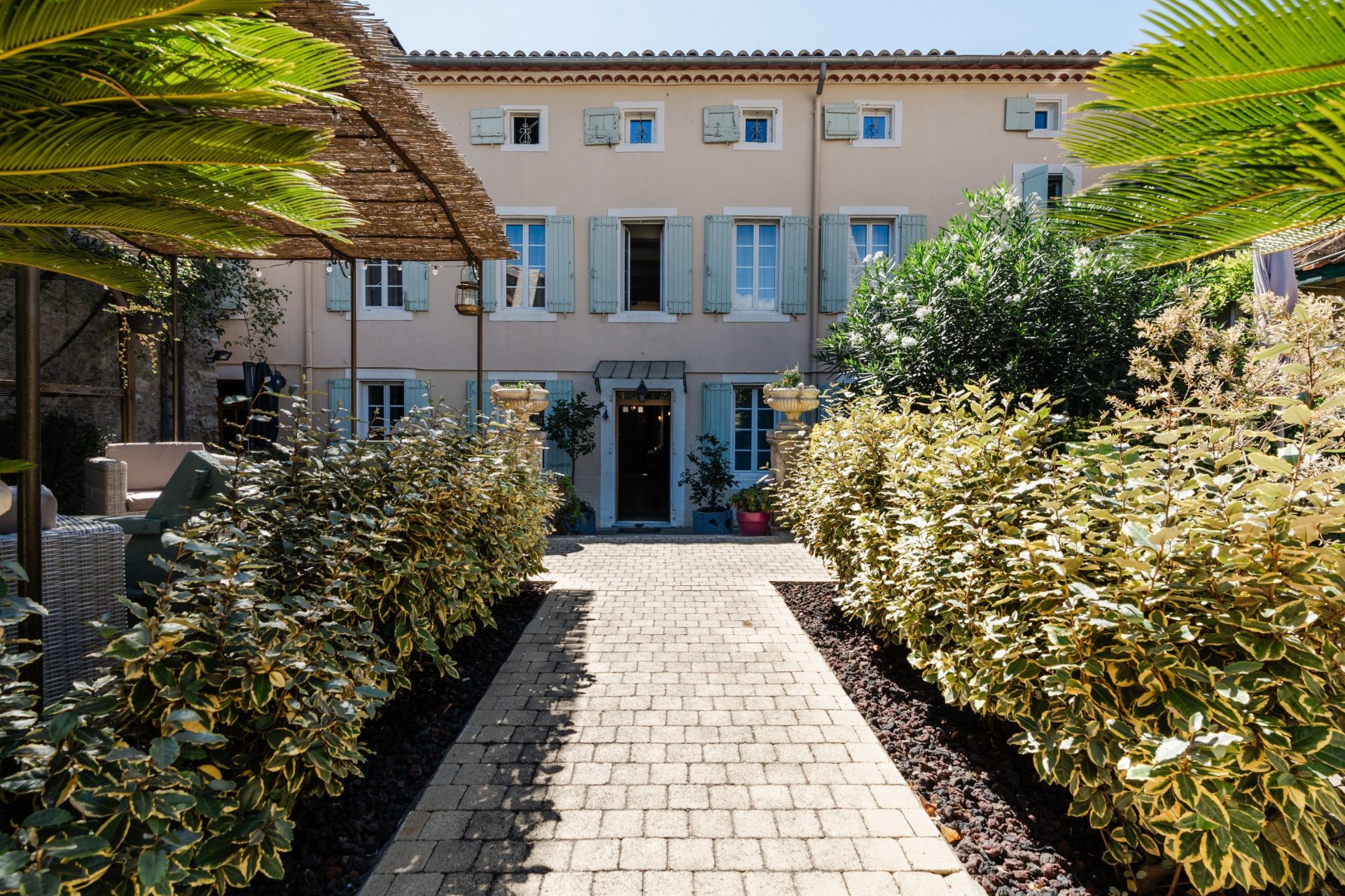 Sale House Narbonne 11100 483 m²