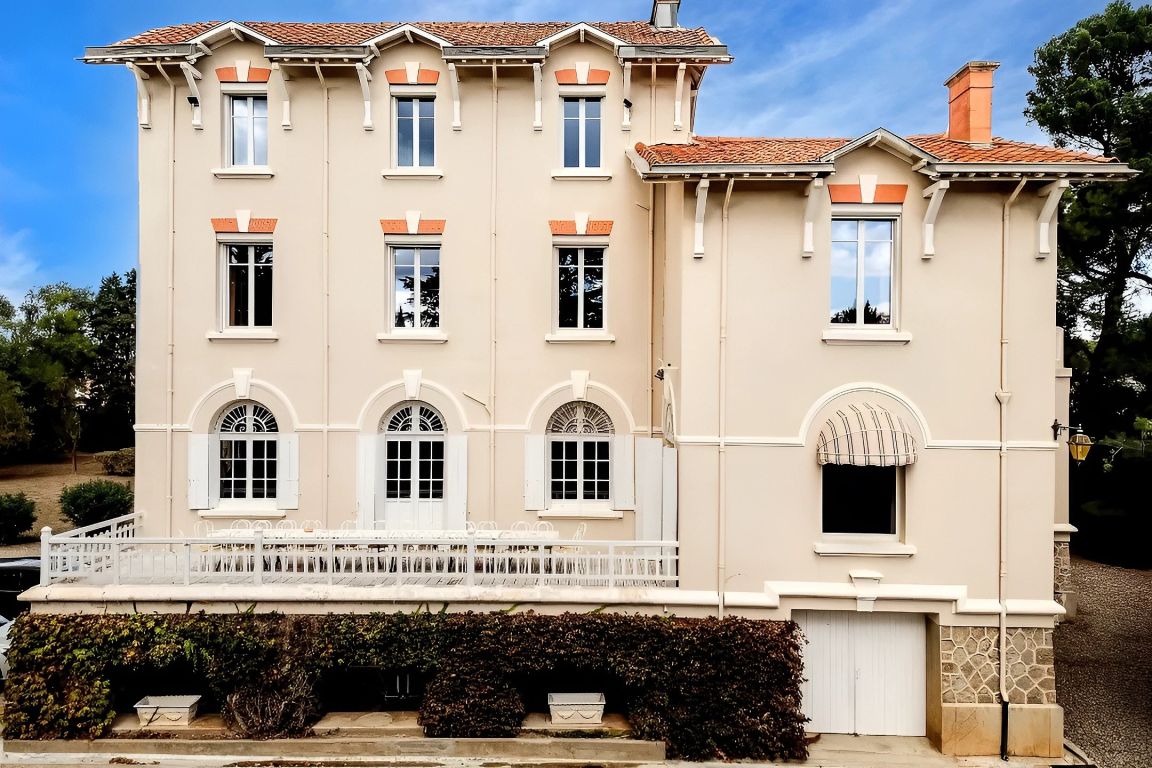 Sale House Homps 11200 455&nbsp;m²