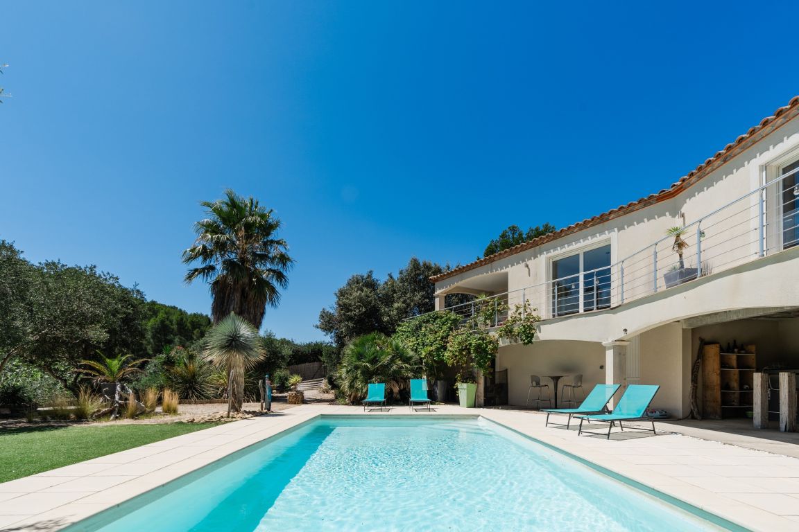 Sale House Narbonne 11100 166 m²